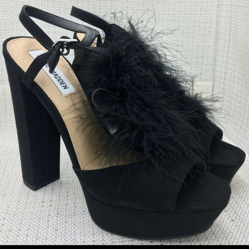 Steve Madden Black Feathered Platform Heels Sz 6.5
